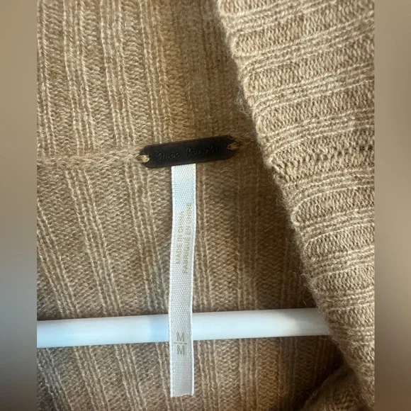 Free People cashmere sweater - Picture 3 of 4